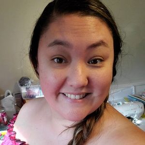 Meet your Posher, Debra